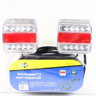 Verlichtingsset + magneet 7,5 meter LED