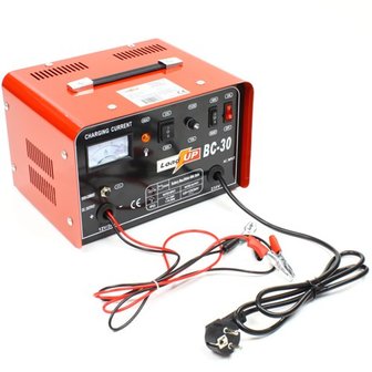 Acculader 12/24 Volt 15 Amp.