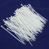 Tie-ribs-250x8-wit-100-stuks