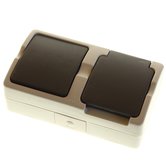 Stopcontact-met-schakelaar-waterdicht